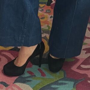 Diane von Furstenberg Black Women's Shoes (5')